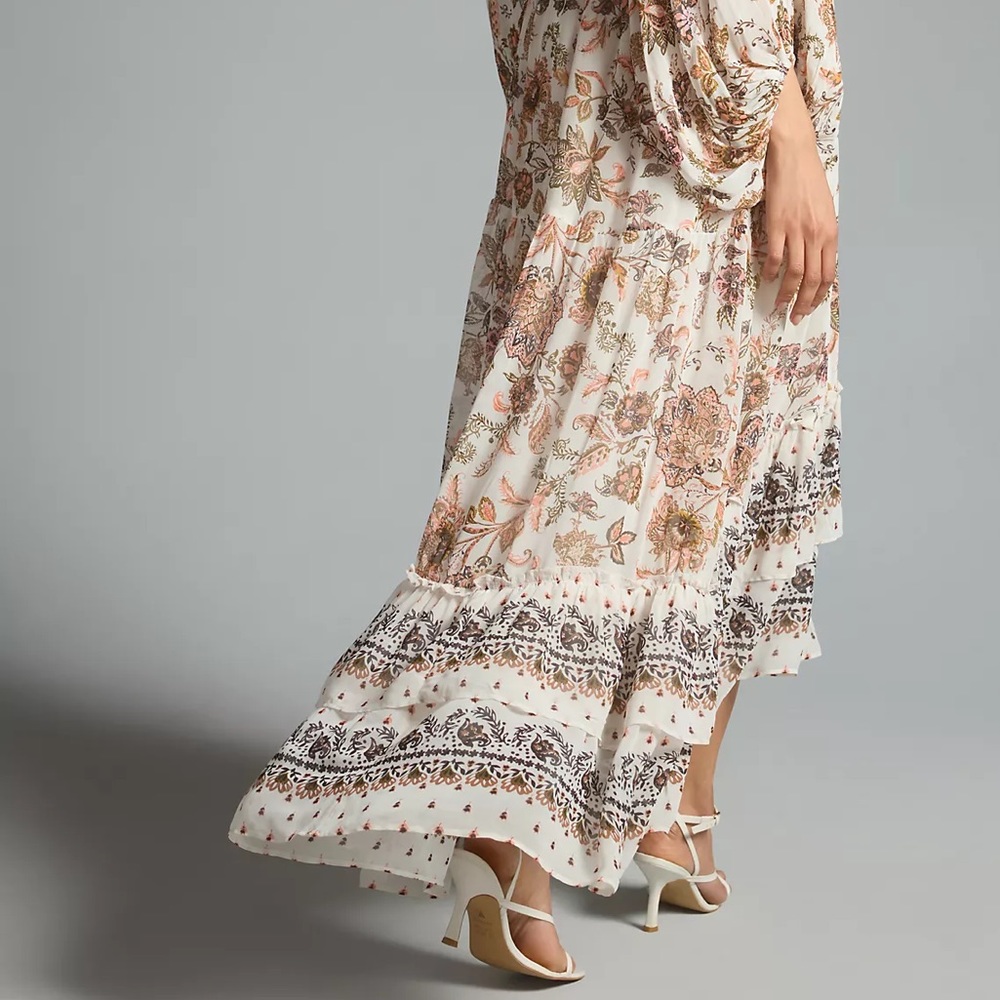 V-Neck Long-Sleeve Floral Paisley Maxi Dress - Picture 13 of 15
